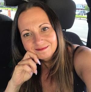 Meet your Posher, Lucie